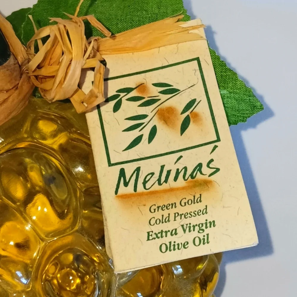 Vintage Melina's Extra Virgin Olive Oil Grape Bottle from Italy 7oz Sealed - Picture 2 of 7